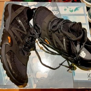 New Balance minimus shoes
